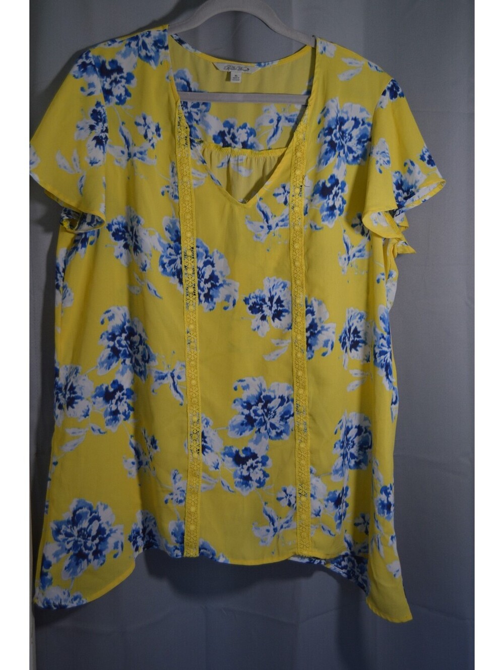 Premise Woman yellow floral flutter sleeve blouse size XL
